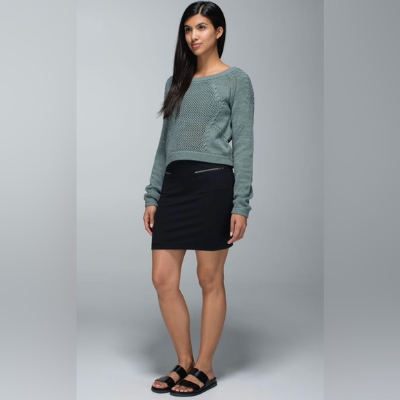 Lululemon Be Present Pullover Sweater Cropped Earl Grey - Picture 6 of 13